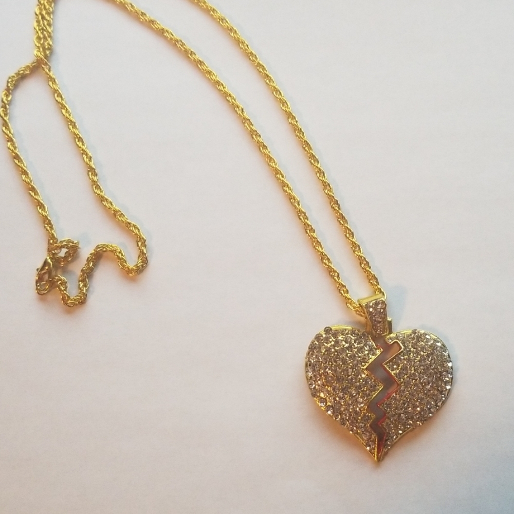 Hip Hop Necklace Heart Break Pendant Gold jewelry